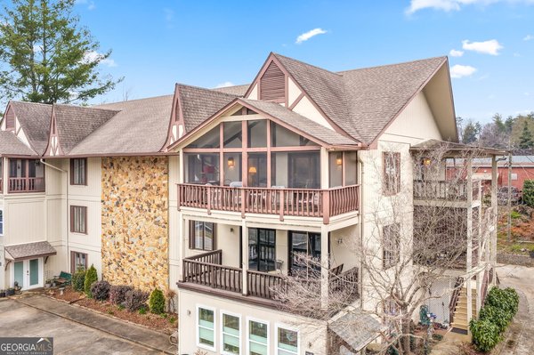 20 Mill Street Clayton