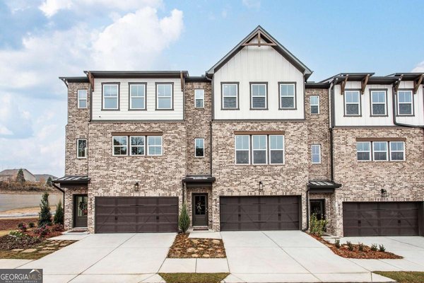 386 Sunset Hollow Street, Sugar Hill