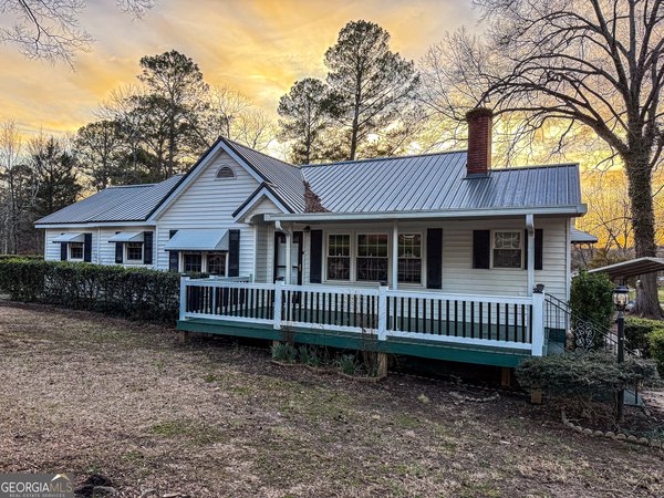 231 Mountain View Road, Trion