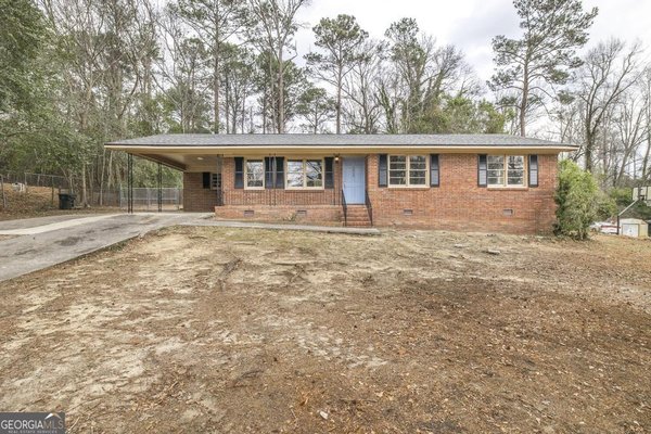 2315 Silver Pines Drive Macon