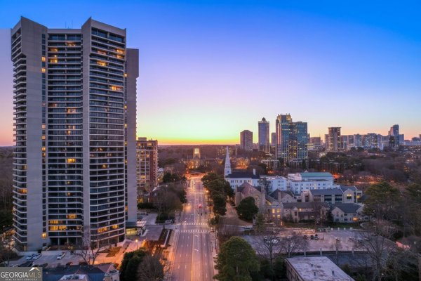 2660 Peachtree Road, Atlanta