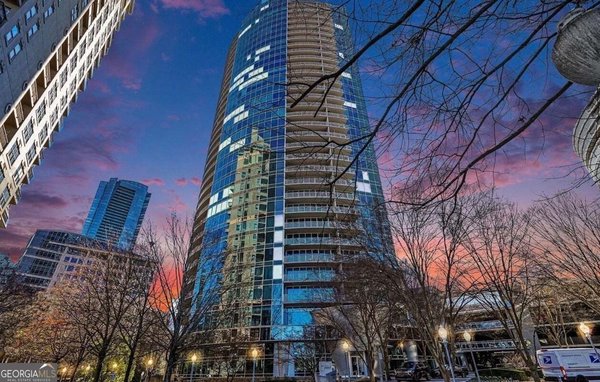 3338 Peachtree Road, Atlanta