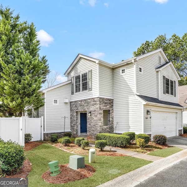562 Windcroft Circle, Acworth