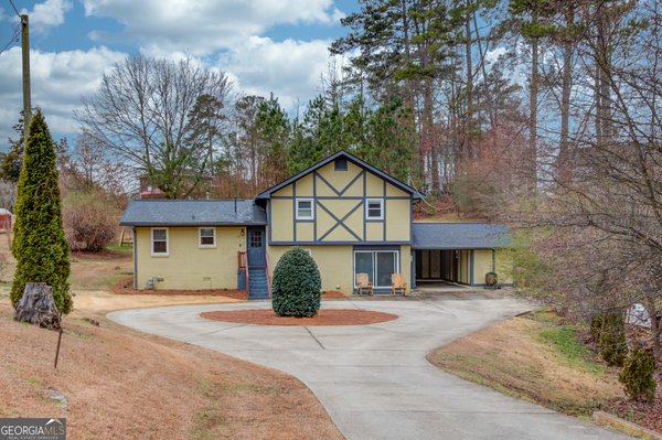 910 Timber Lake Drive, Cumming