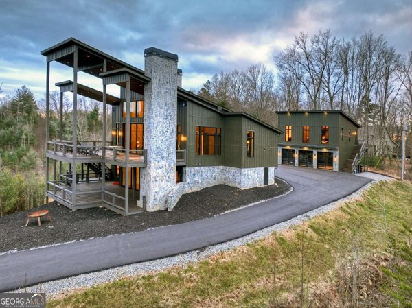 156 Coles Crossing Road, Mineral Bluff