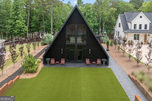 575 Early Drive, Hartwell