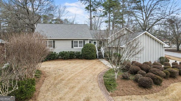 5375 Fox Hill Drive, Peachtree Corners