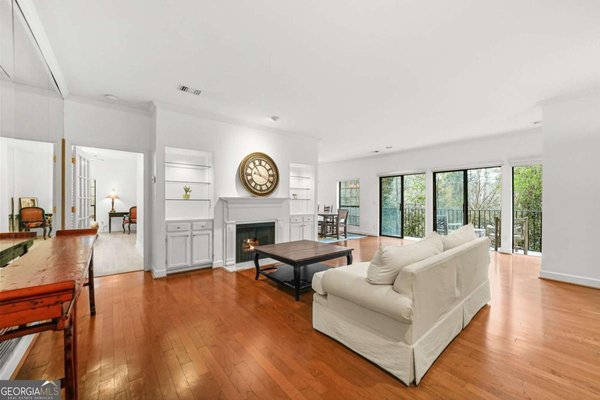 3071 Lenox Road, Atlanta