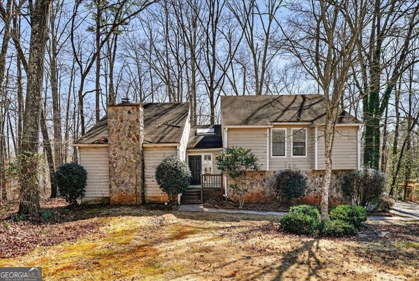 879 Lost Creek Circle Stone Mountain