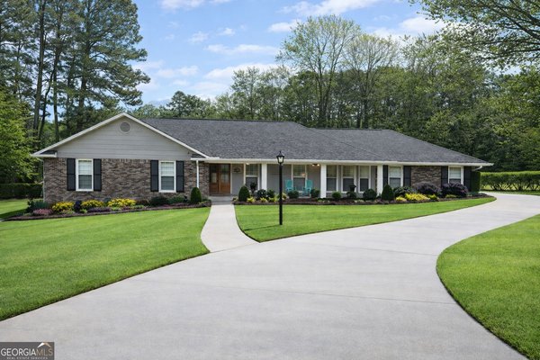 1059 Coronation Drive Dunwoody