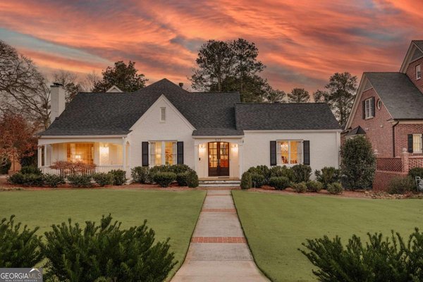 577 Cloverhurst Avenue, Athens