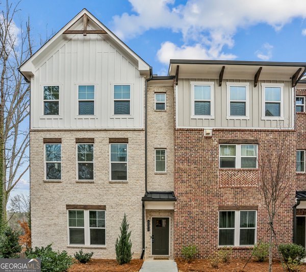 3371 Macaiva Alley Decatur