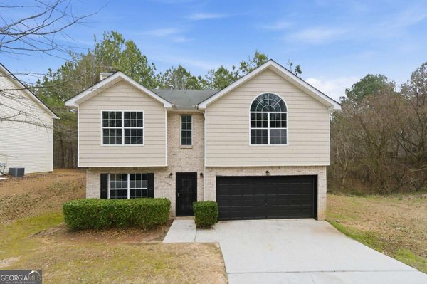3880 Micah Lane, Ellenwood