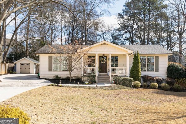 2631 Brown Circle, Smyrna