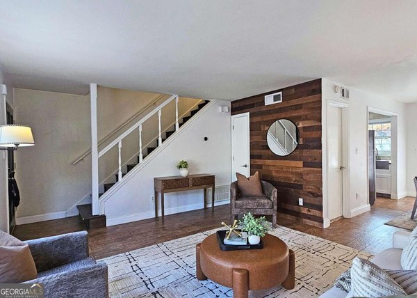 136 Peachtree Memorial Drive Atlanta