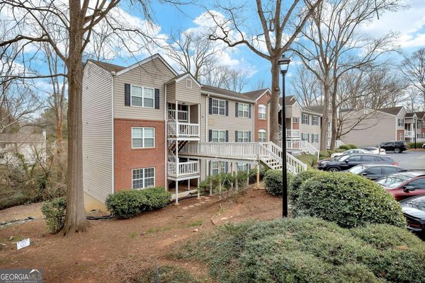 330 Teal Court, Kennesaw