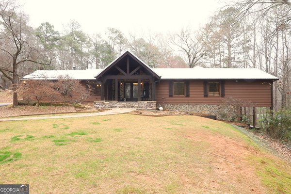 275 Roberts Road, Covington