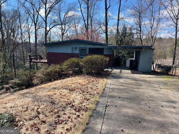 2506 Wawona Drive Brookhaven