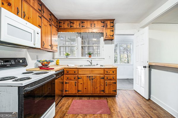 814 Jolly Avenue Clarkston