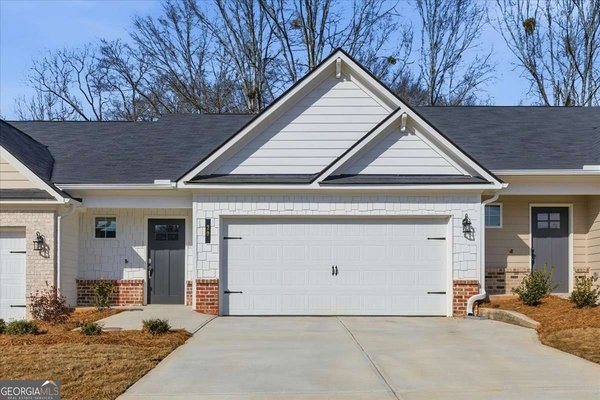 20 Silver Leaf Lane, Dawsonville