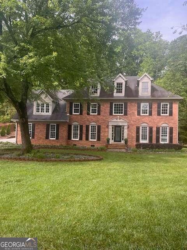 871 Cedar Trace, Lilburn