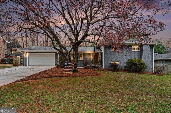 1149 Dunwick Drive, Avondale Estates