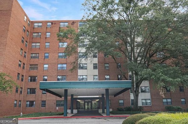 2965 Pharr Court South, Atlanta