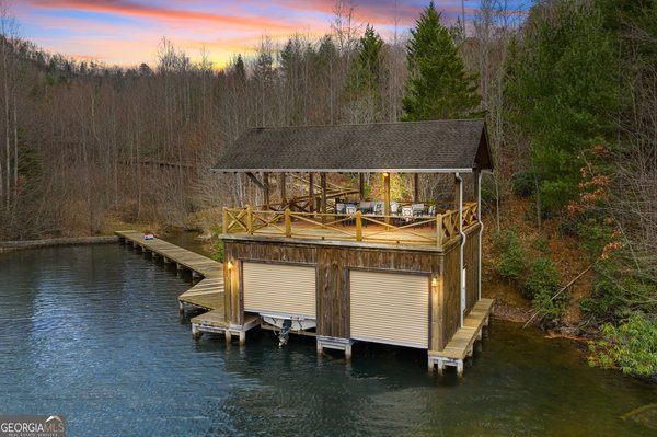 1242 Moccasin Creek Road, Clarkesville