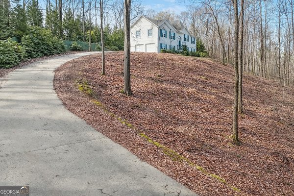 6049 Mill Rose Trace, Flowery Branch