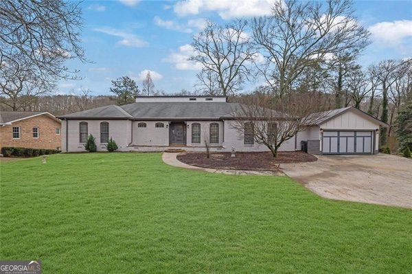 9785 La View Circle, Roswell