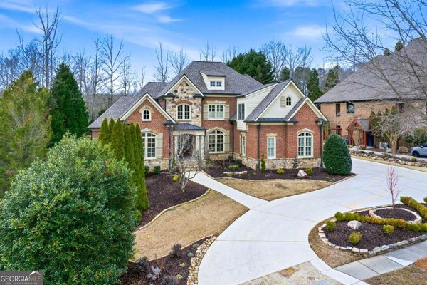 2294 Weeping Oak Drive, Braselton