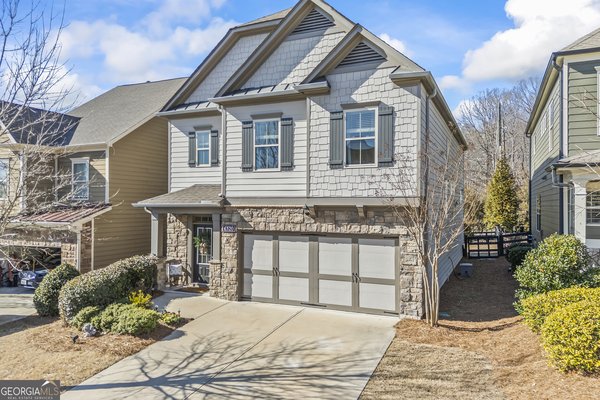 6520 Crosscreek Lane, Flowery Branch