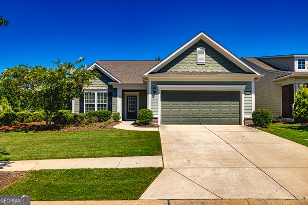 901 Coffee Berry Court, Griffin