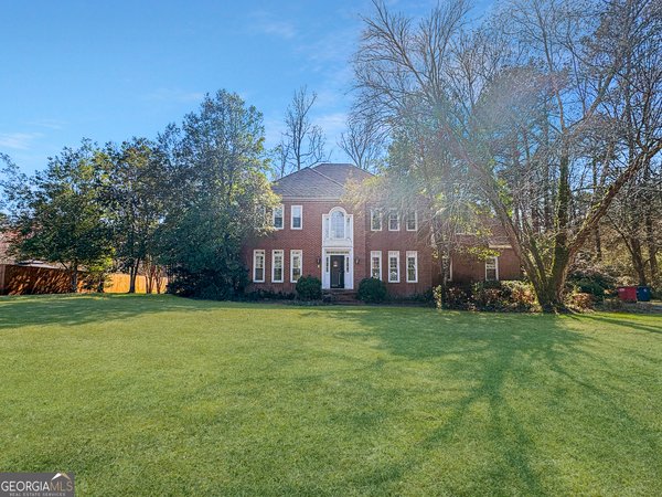 118 Ashford Park, Macon