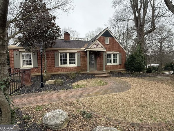 952 Wayside Street, Cornelia