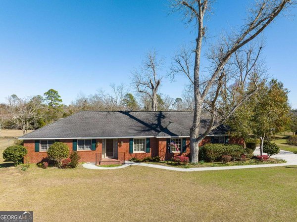 418 Darby Drive Vidalia