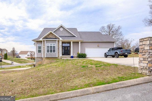 23 Raleigh Drive, La Fayette