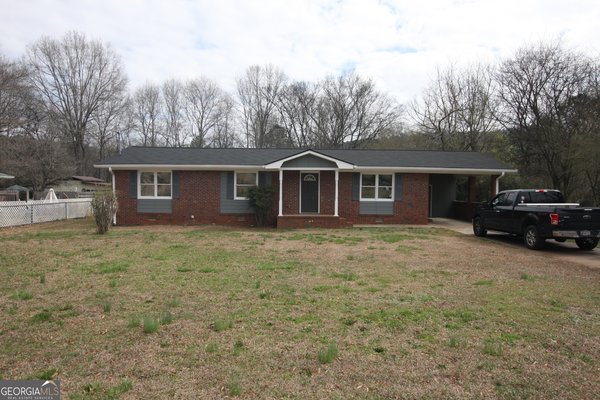 302 Strawberry Lane, Lindale