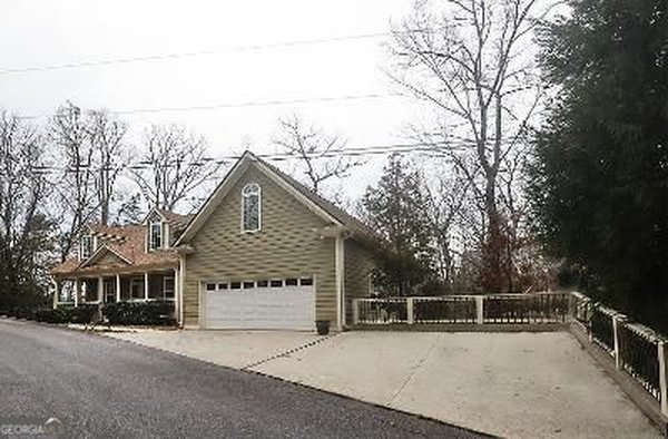 42 Crooked Branch Drive, Clayton