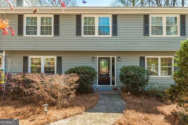 2733 Eagle Ridge Road Marietta