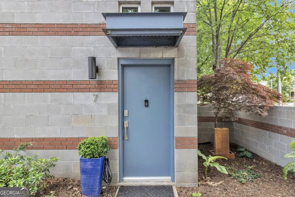 542 Ralph McGill Boulevard, Atlanta