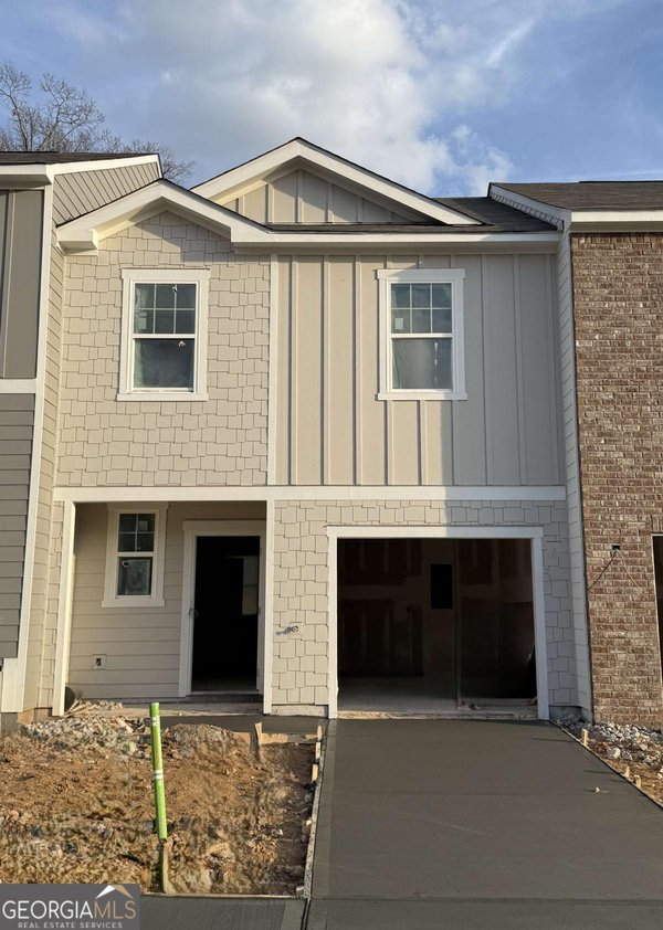 2076 Emerson Drive Auburn