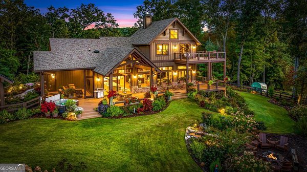 1241 Scenic Drive, Blue Ridge