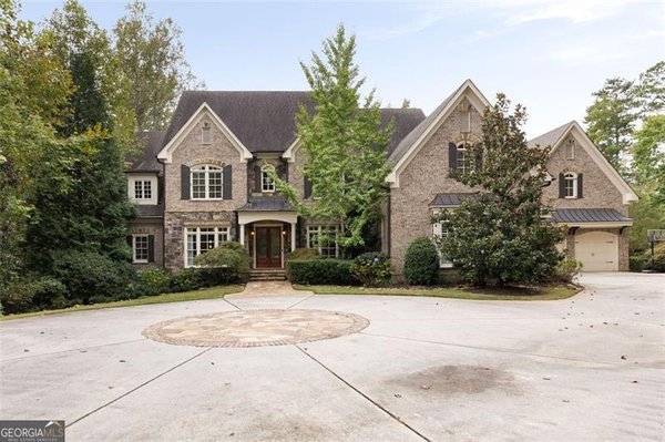 11015 Stroup Road, Roswell