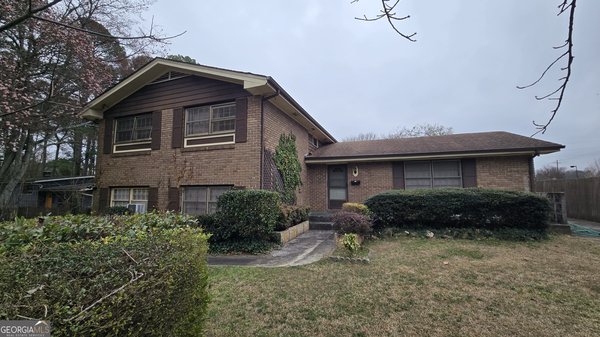 3295 Regalwoods, Atlanta