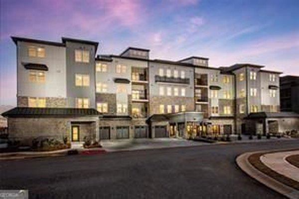 3342 Orwell Way, Cumming