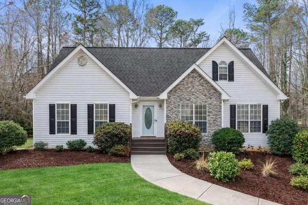 7235 Walnut Mill Landing, Cumming