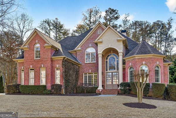 376 Prestbury Court, Suwanee