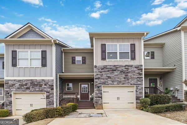 116 Spring Way Square, Canton