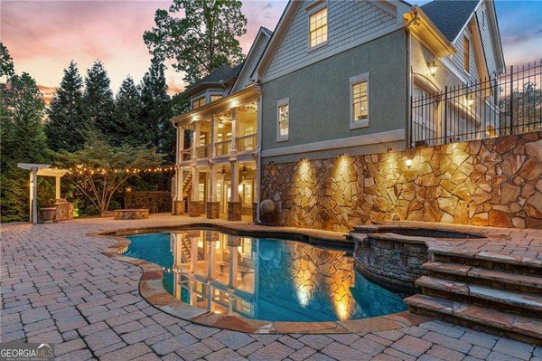 2480 Flint Creek Drive, Cumming